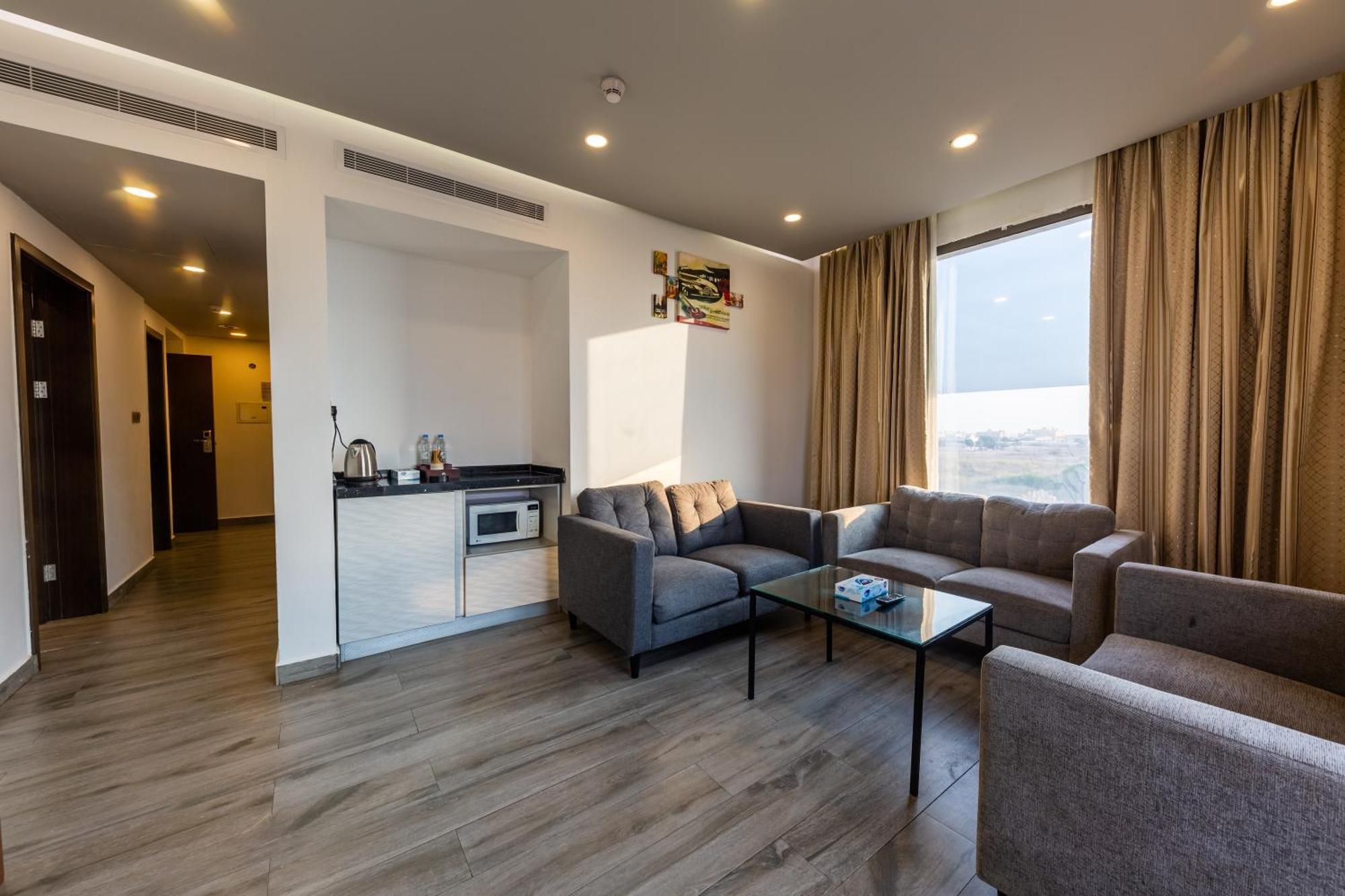 فندق روزالينا Yanbu Eksteriør billede